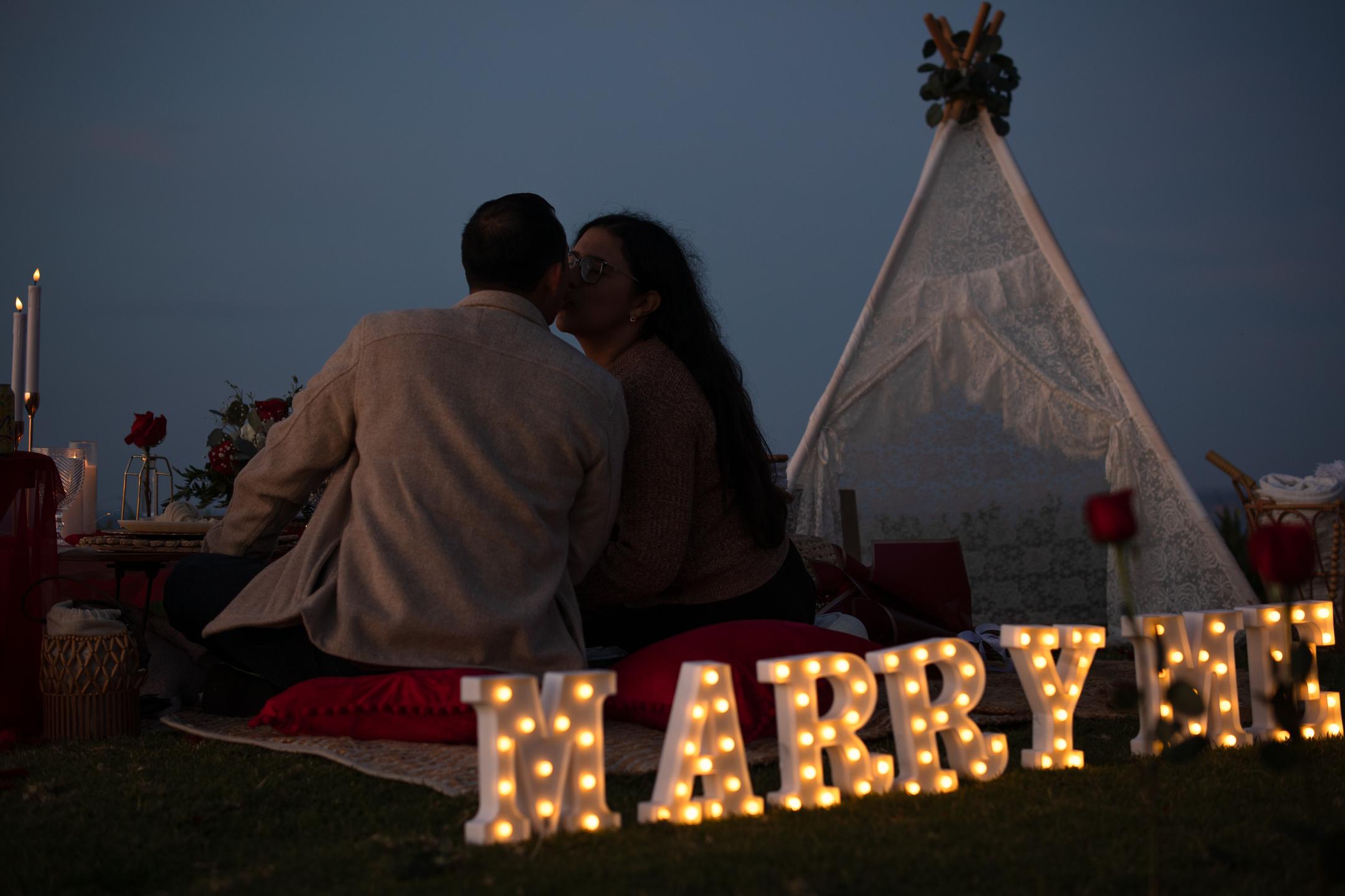 Juan y Carina en el picnic (27/31)